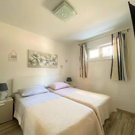 شقة Lux Sea Shell With Jacuzzi ماكارسكا