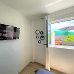 דירה Lux Sea Shell With Jacuzzi *