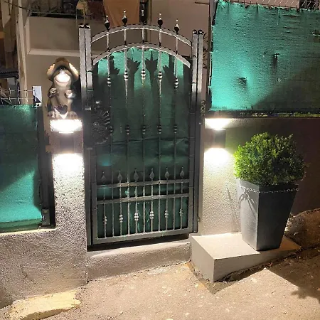 아파트 Lux Sea Shell With Jacuzzi *