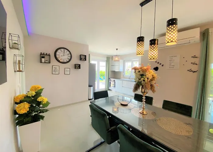 Lux Apartment Sea Shell With Jacuzzi Apartment