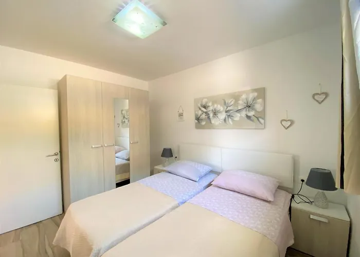 Lux Apartment Sea Shell With Jacuzzi Apartment