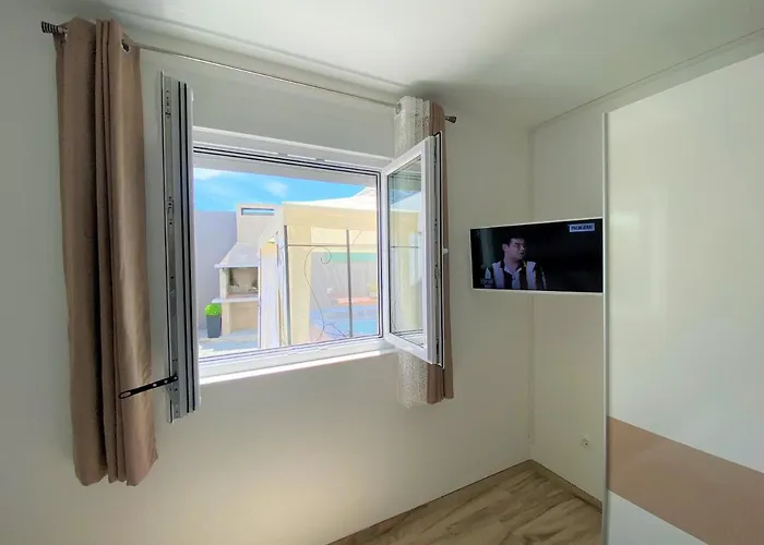 Lux Apartment Sea Shell With Jacuzzi *