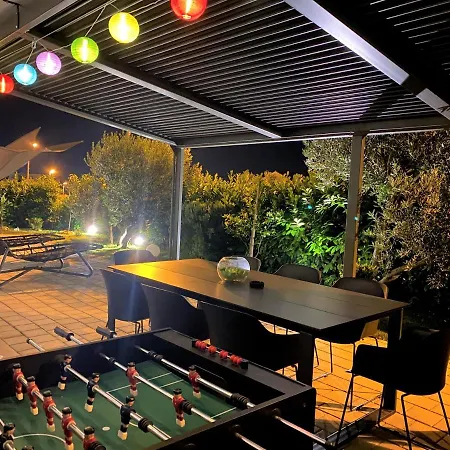 Lux Sea Shell With Jacuzzi * Makarska